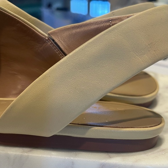 ADOLFO Dominguez Elegant Cream Slingback Women Shoes - Picture 4 of 8